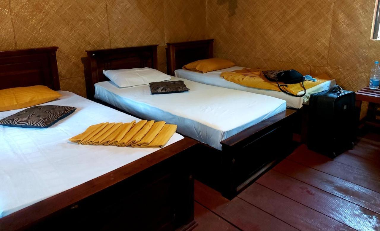 Tree House Hostel Sigiriya Eksteriør billede