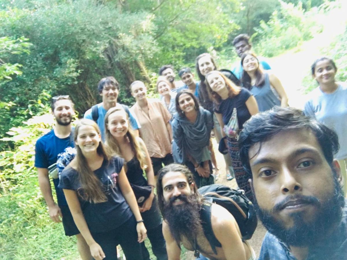 Tree House Hostel Sigiriya Eksteriør billede