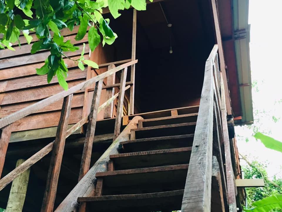 Tree House Hostel Sigiriya Eksteriør billede